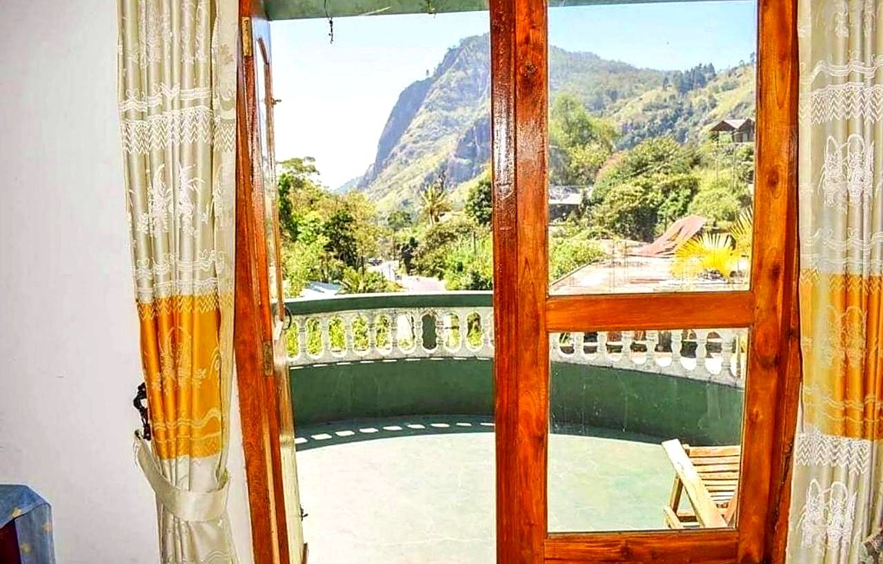 Double Room with Mountain View — photo 4