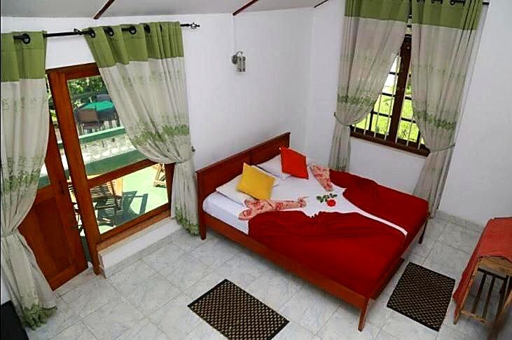 Double Room with Private Balcony — photo 2